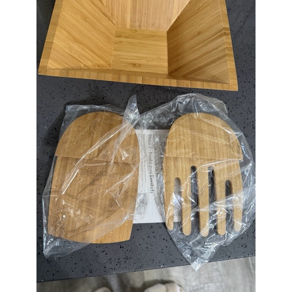 NEW Pampered Chef Bamboo Square Salad Serving Bowl & Claw Tongs, #2254 and #2288 - Picture 7 of 10